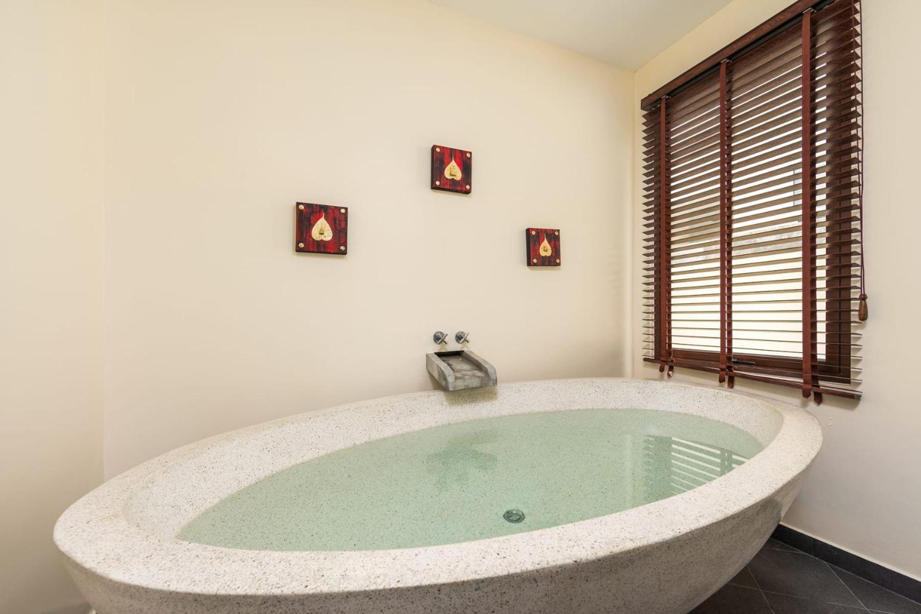 Villa Iorangi| 3 Bedroom Private Pool Residence In Rawai Beach Dış mekan fotoğraf